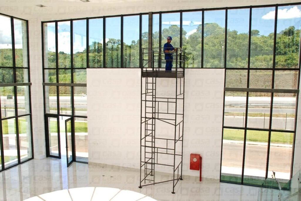 Plataforma metálica para andaime